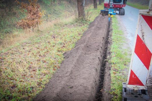 Asta Infra Tel uses MT900 Trencher combination to install fibre optics in the Netherlands & Belgium
